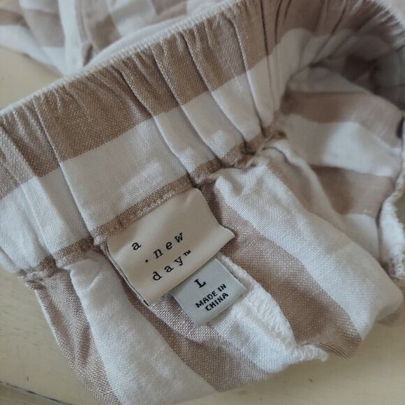 A New Day Large Beige Striped Linen Blend Pull-On Shorts Sz Large - Picture 4 of 9